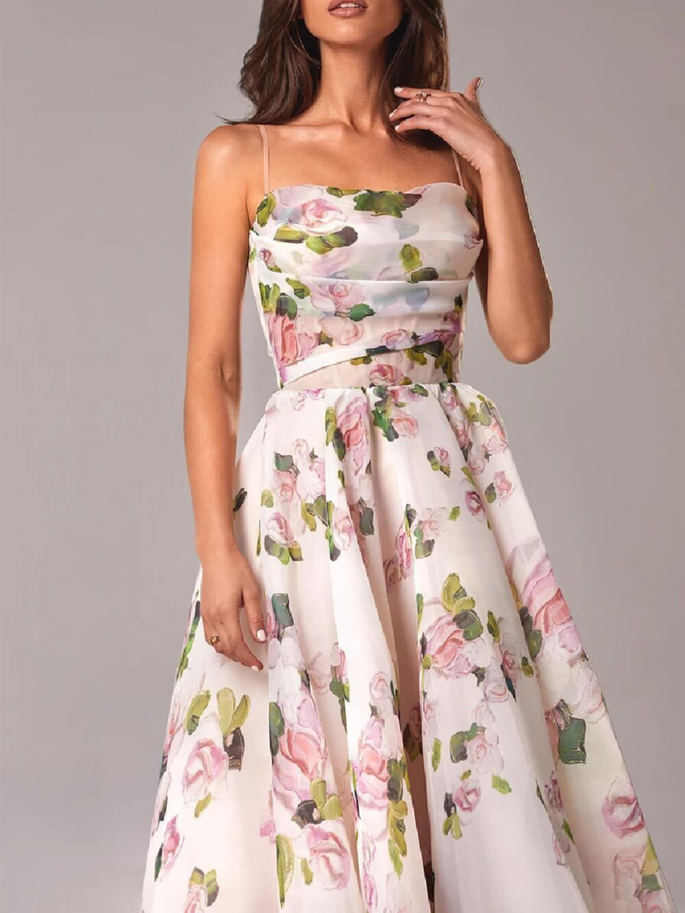 Celia | Vestido midi para mujer con tirantes finos y línea A