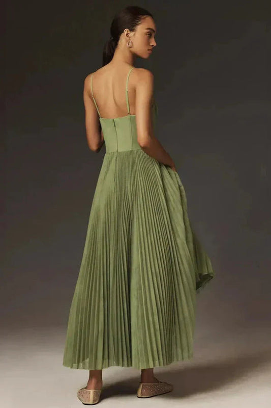 Guiomar | Vestido maxi plisado para mujer con tirantes