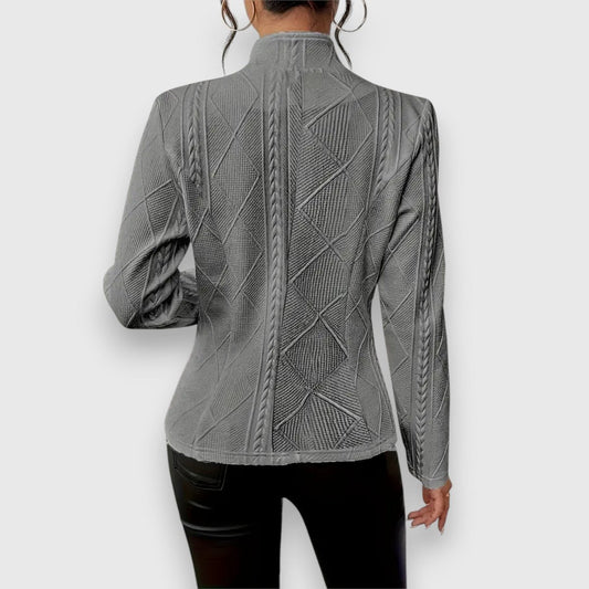 Jocelyn | Cárdigan de punto para mujer con cuello alto y botones