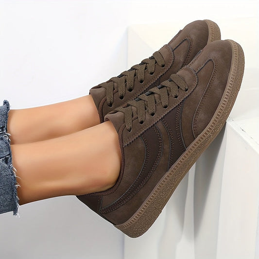 Marina | Zapatillas vintage para mujer con cordones y estilo urbano