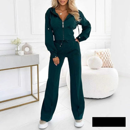 Celia | Mujer conjunto con cremallera y capucha con manga larga