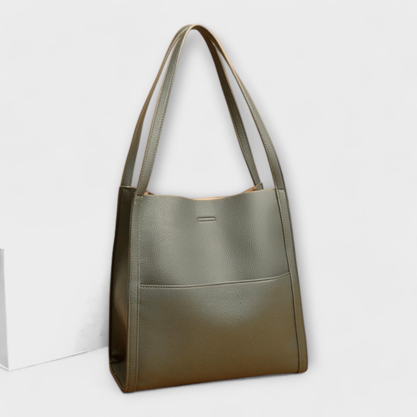 Rica | Bolso Tote Estructurado de Hombro Minimalista
