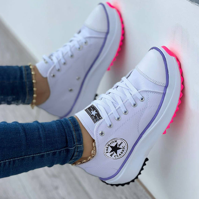 Pilar | Zapatillas ortopédicas con cordones y suela gruesa