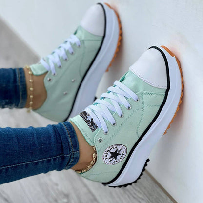 Pilar | Zapatillas ortopédicas con cordones y suela gruesa