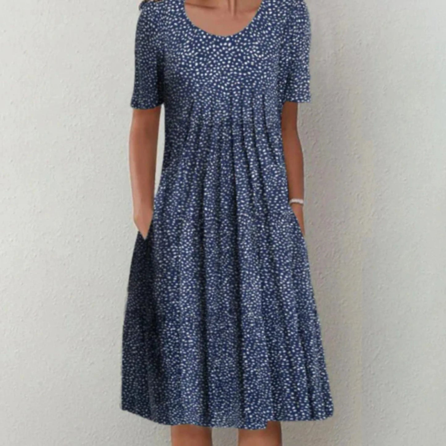 Clara | Mujer vestido midi floral con manga corta y bolsillos