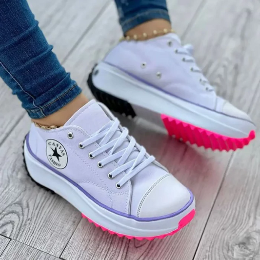 Pilar | Zapatillas ortopédicas con cordones y suela gruesa