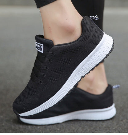 Blanca | Zapatillas ortopédicas con malla transpirable y cordones