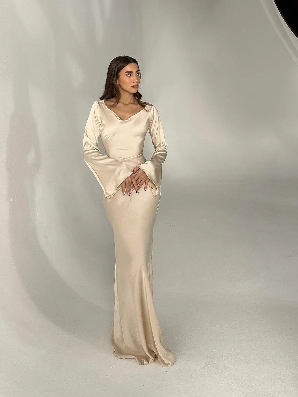 Aitana | Vestido maxi fluido para mujer con manga larga