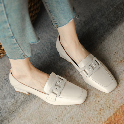 Clarisse | Damen-Mokassins mit niedrigem Absatz und elegantem Design  