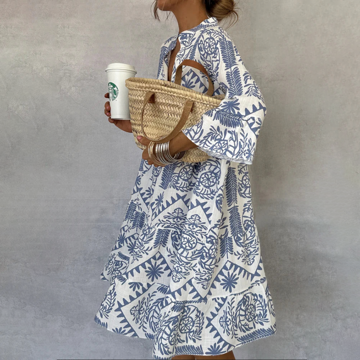 Victorina | Bedrucktes Kleid mit weitem, fließendem Ärmel  