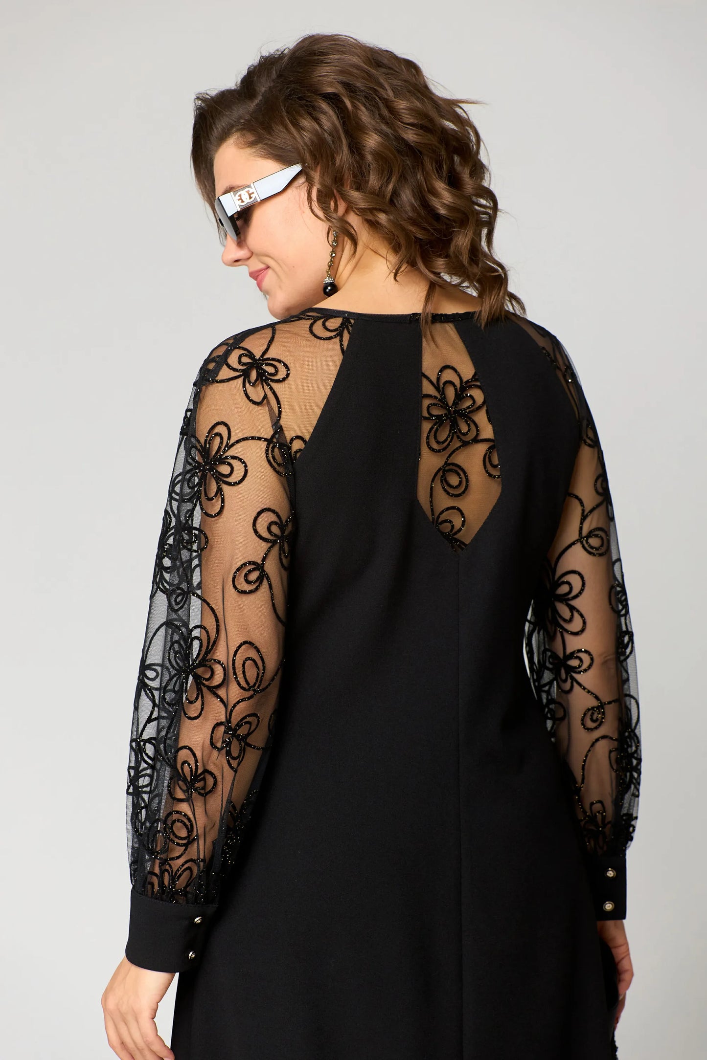 Elora | Elegancka koronkowa sukienka