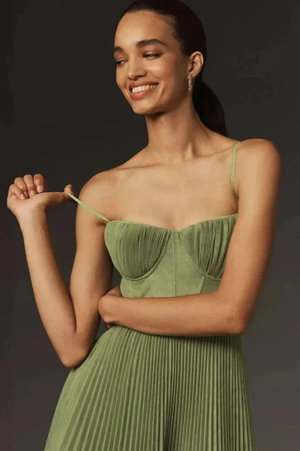 Guiomar | Vestido maxi plisado para mujer con tirantes