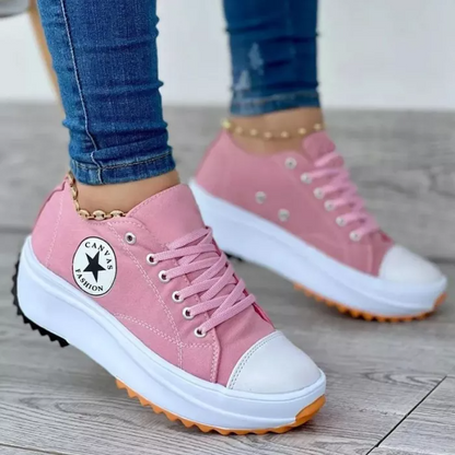 Pilar | Zapatillas ortopédicas con cordones y suela gruesa