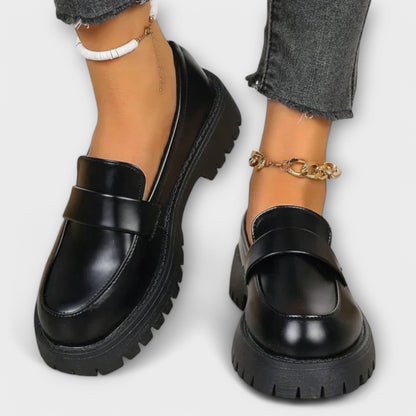 Pirela | mocasines ortopédicos con suela gruesa y diseño clásico
