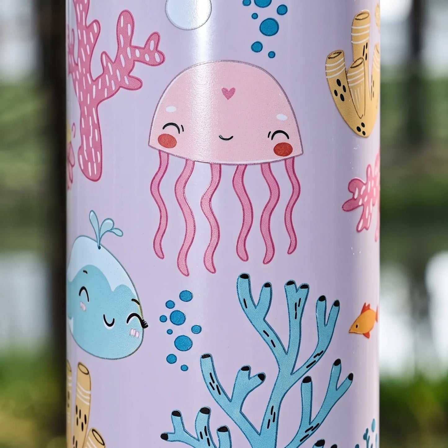 Auri | Wiederverwendbare Flasche mit Dinosauriern und Handschlaufe