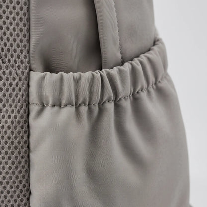 Momo | Mochila con varios bolsillos y bolsillo frontal amplio