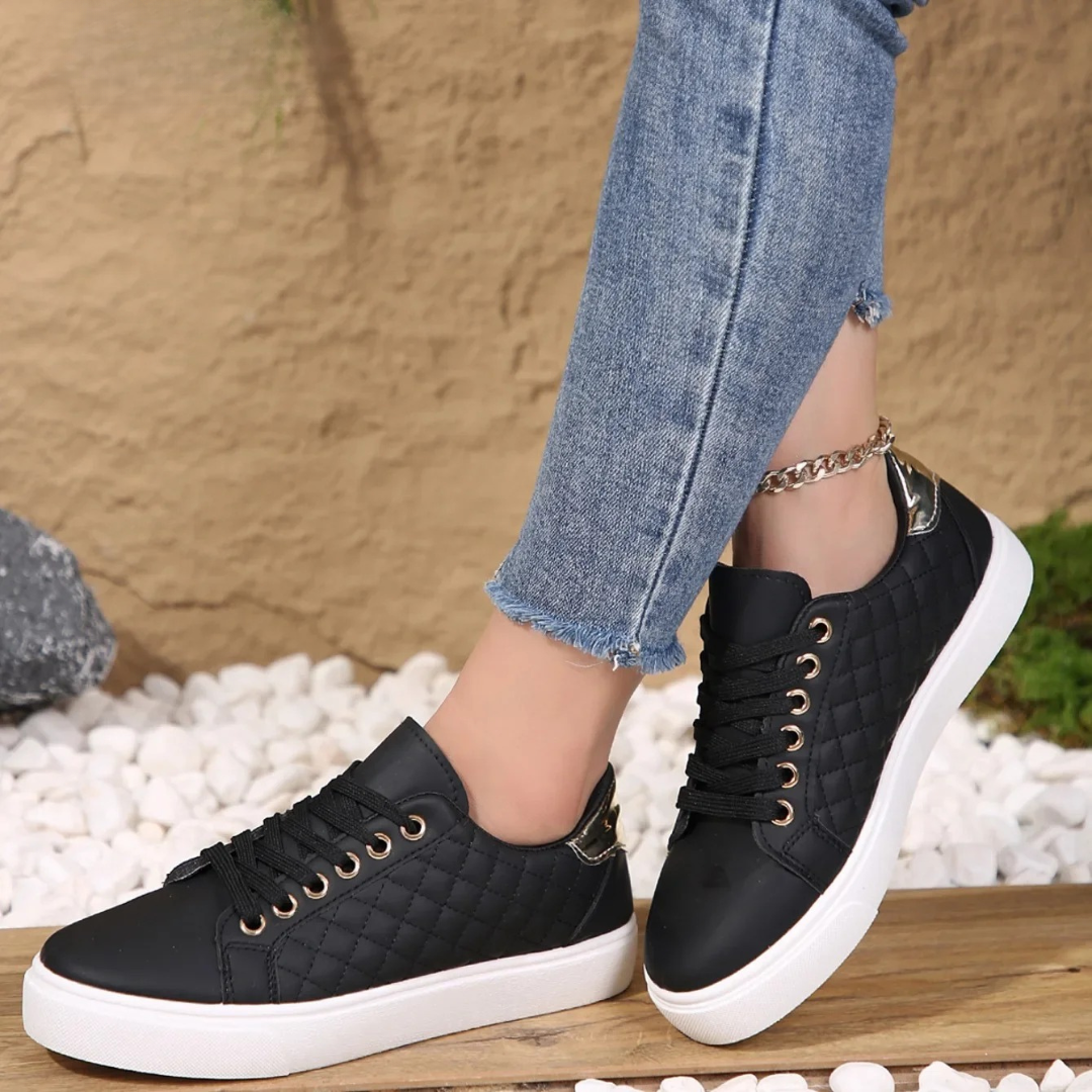 Eloria | Zapatillas para mujer con cordones y diseño acolchado y cómodo