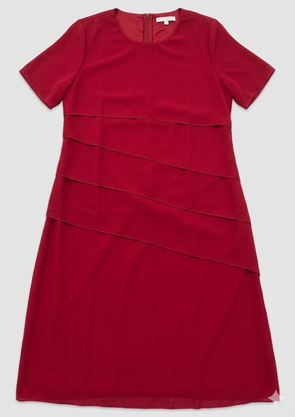 Marta | Vestido elegante para mujer con diseño de capas frontales