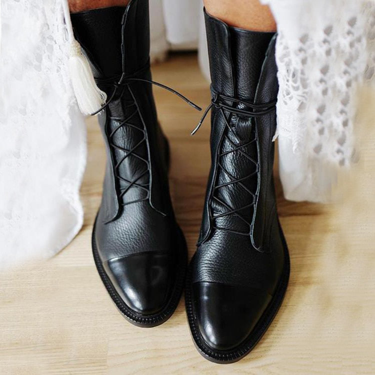 Botines de cuero con cordones