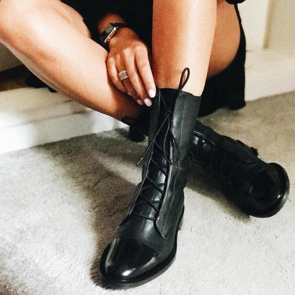 Botines de cuero con cordones