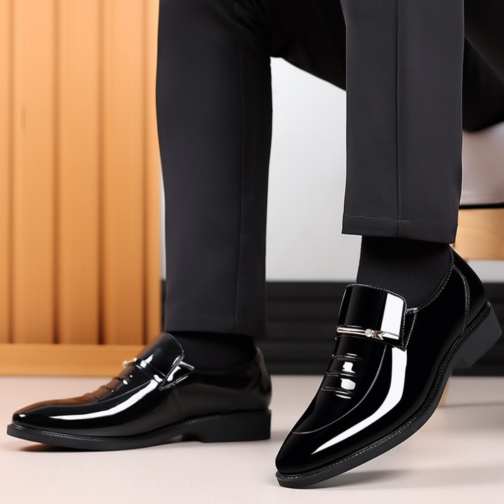Kalem | Mocasines elegantes para hombre sin cordones con acabado brillante