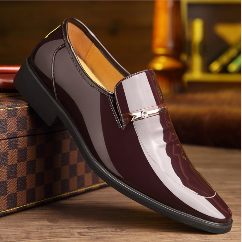 Kalem | Mocasines elegantes para hombre sin cordones con acabado brillante