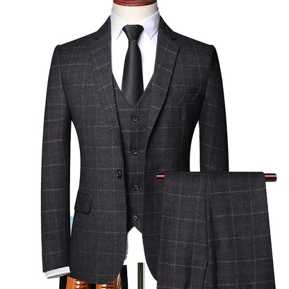 Damián | Traje de primavera para hombre de tres piezas con cuadros finos