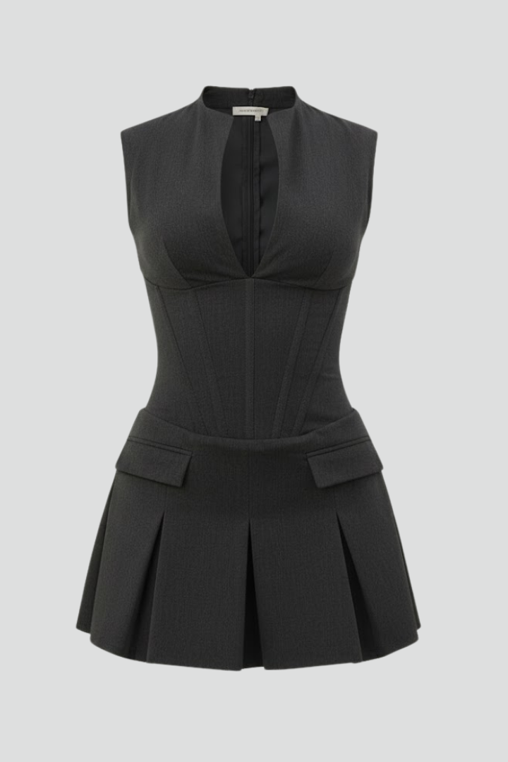 Irene | Vestido mini de mujer con escote profundo y falda plisada