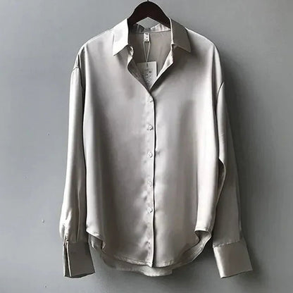 Nayeli | Blusa de satén de manga larga con botones para mujer
