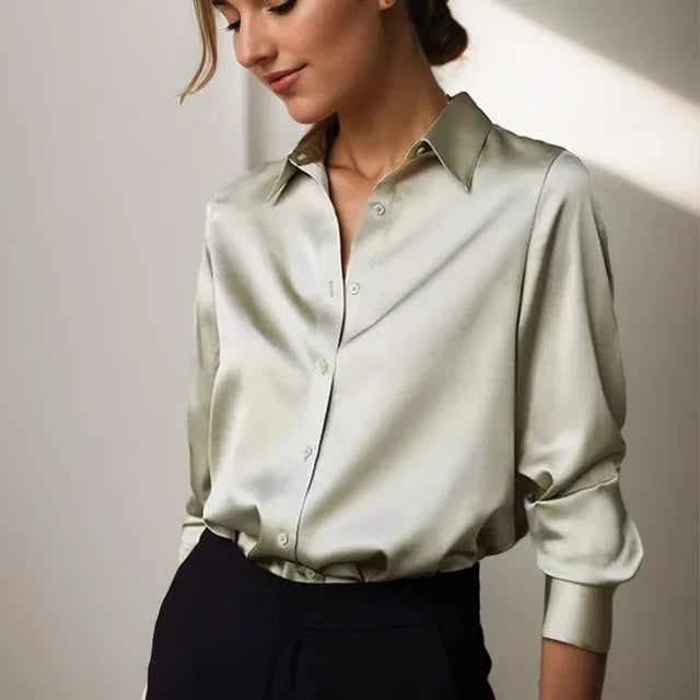 Nayeli | Blusa de satén de manga larga con botones para mujer