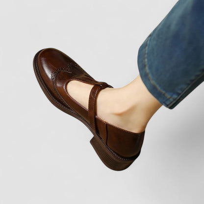 Lola | Zapatos merceditas de primavera con hebilla y tacón bajo para mujer
