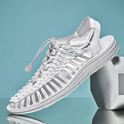 Victoria | Sandalias cerradas con cordón ajustable y puntera
