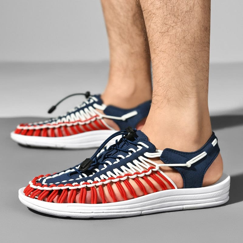 Victoria | Sandalias cerradas con cordón ajustable y puntera