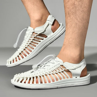Victoria | Sandalias cerradas con cordón ajustable y puntera