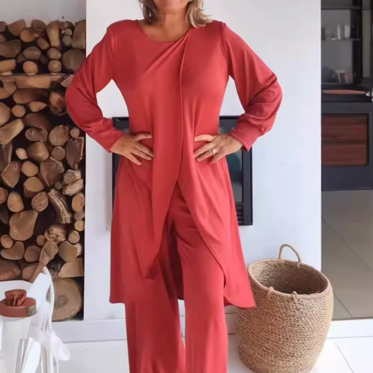Pilar | Zweiteiliges Damenoutfit mit Tunika und weitem Hosenbein  
