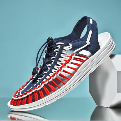 Victoria | Sandalias cerradas con cordón ajustable y puntera