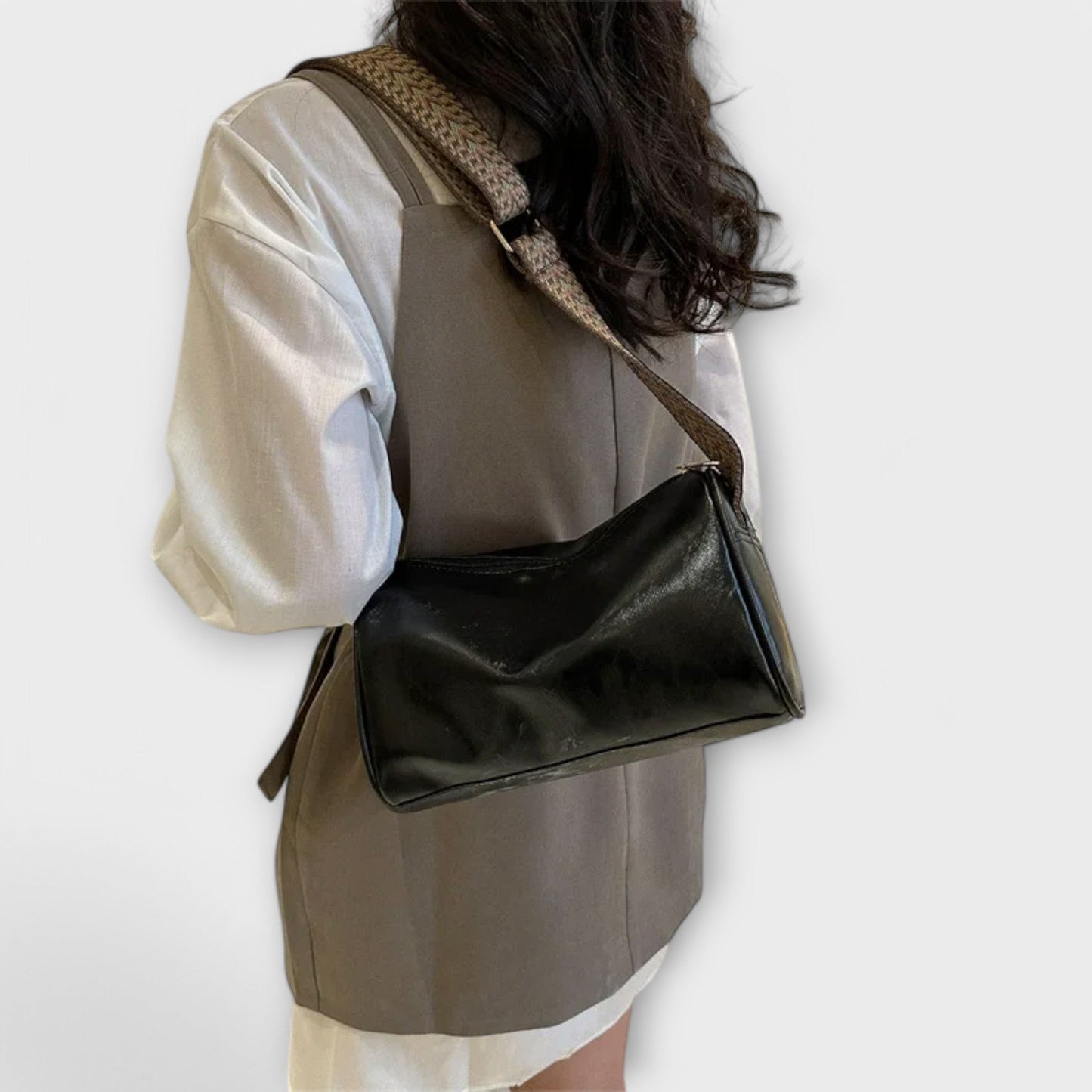 Maravelle | Zeitgenössische Schultertasche für Damen | Raffiniert