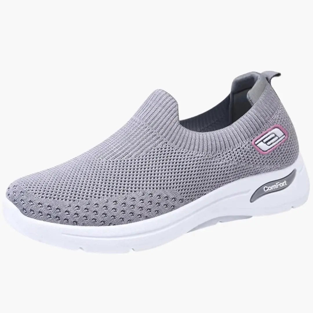 Ximena | Zapatillas ortopédicas para mujer con slip on y plantilla acolchada