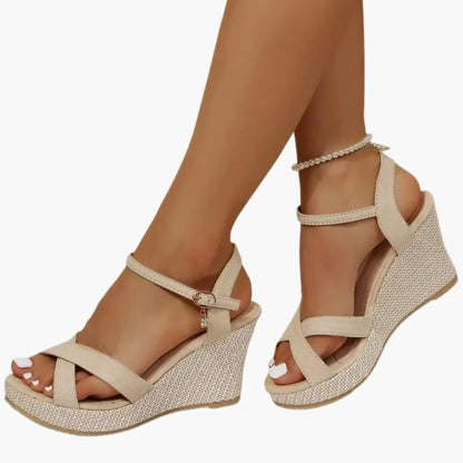 Rosario | Sandalias de cuña para mujer con hebilla y plantilla acolchada