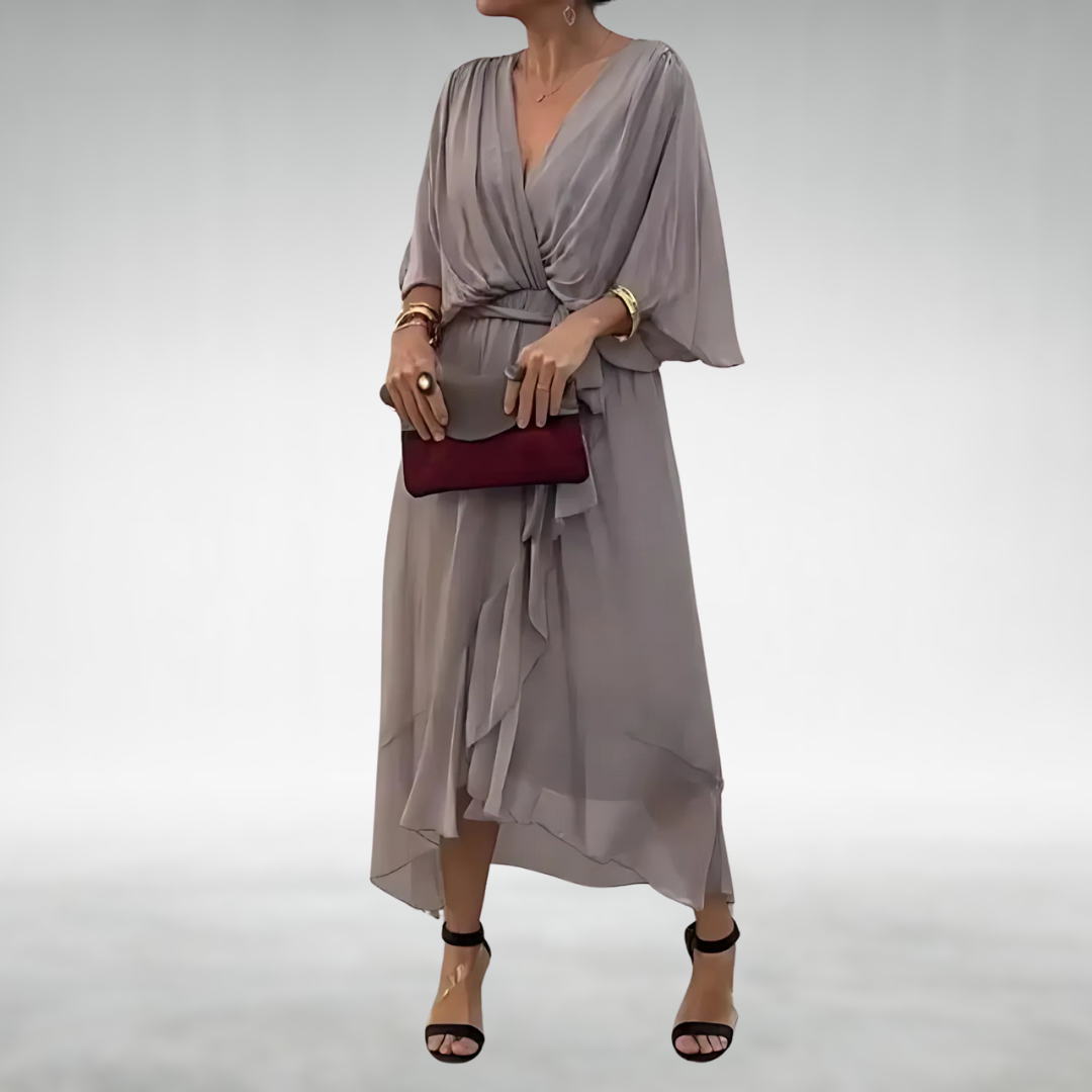 Izel | Elegant long dress with V-neckline
