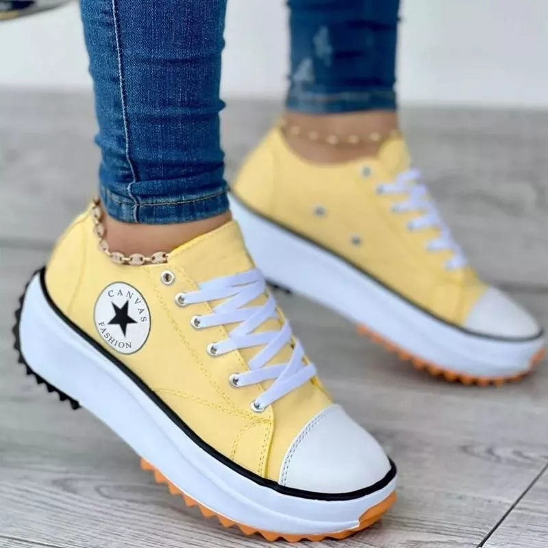 Pilar | Zapatillas ortopédicas con cordones y suela gruesa