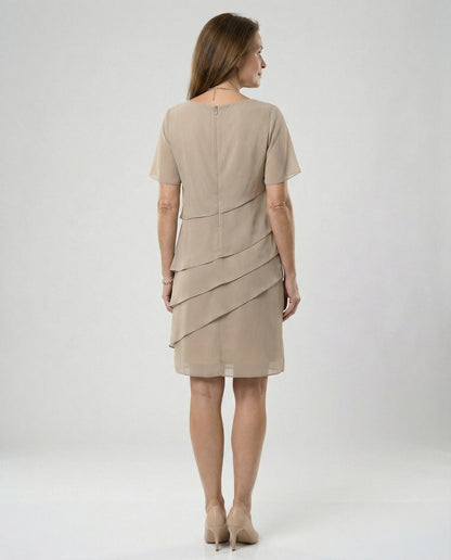 Marta | Vestido elegante para mujer con diseño de capas frontales
