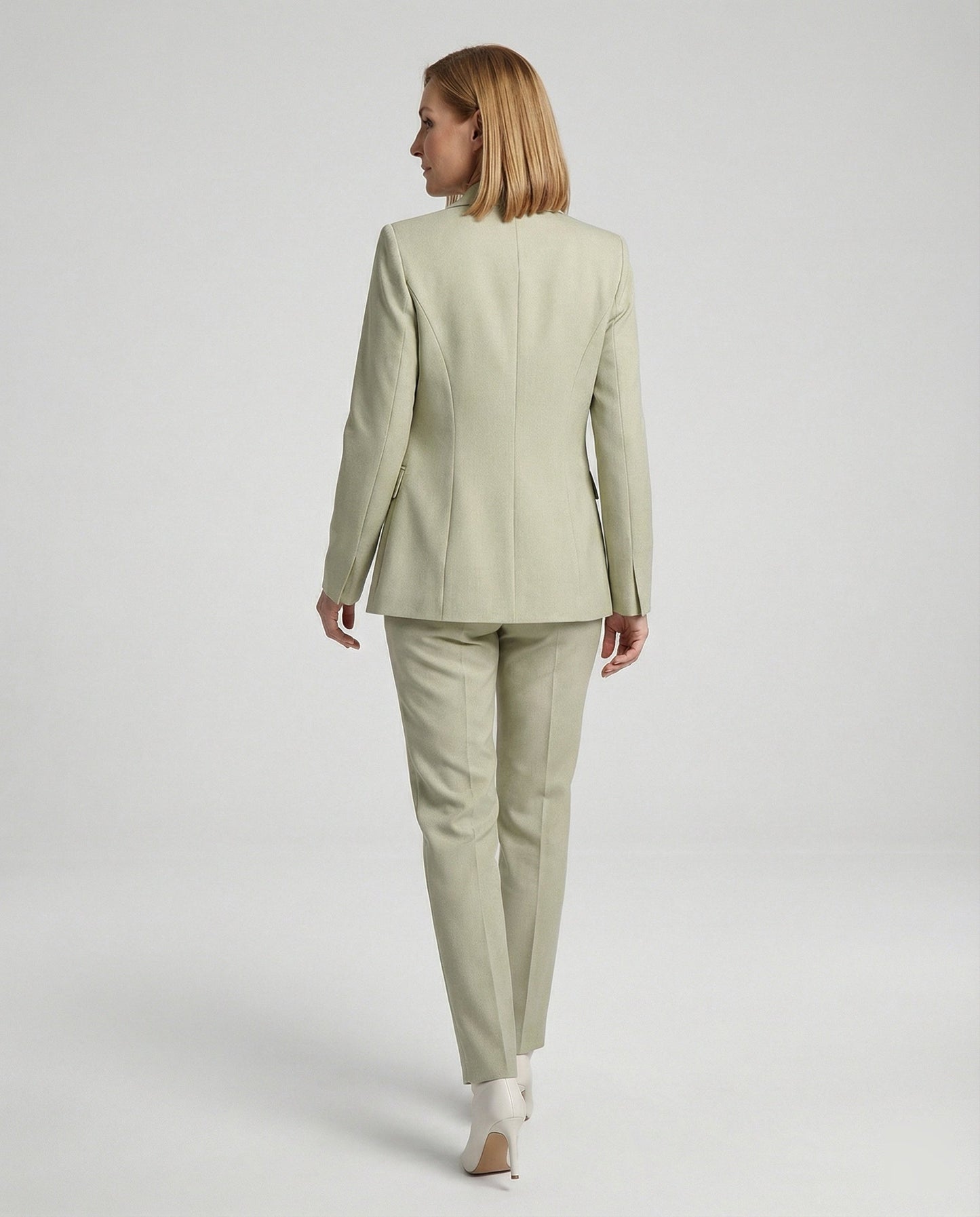 Sara | Conjunto de dos piezas con blazer y pantalón