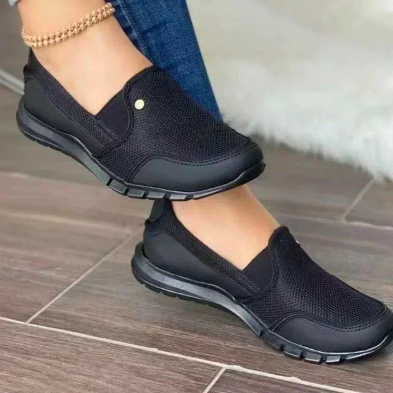 Norvella | Zapatillas sin cordones para mujer con diseño cómodo y ligero