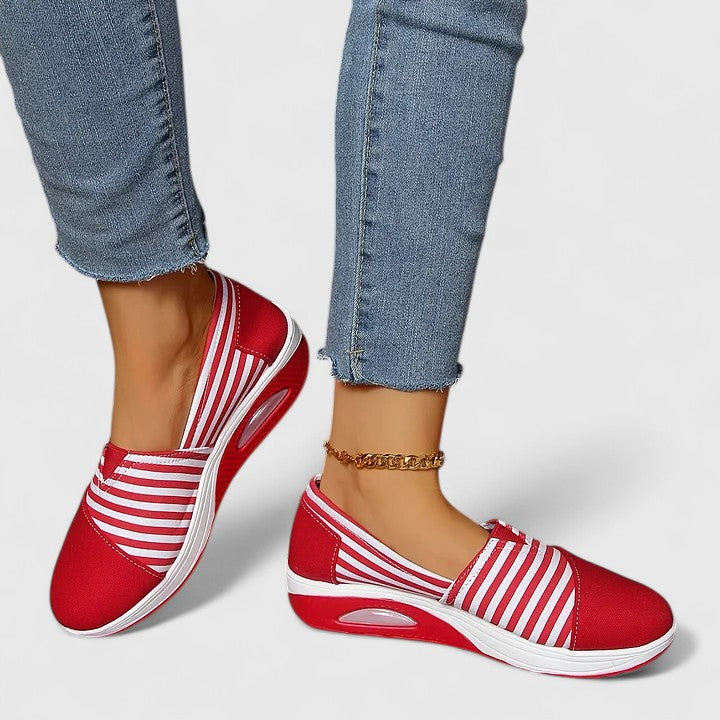 Julena | baskets orthopédiques sans lacets avec rayures et design