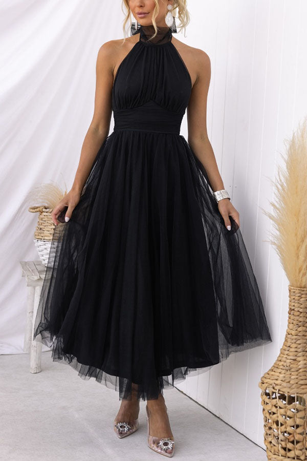 Demetrio | Langes ärmelloses Kleid mit Neckholder-Ausschnitt | Maxi
