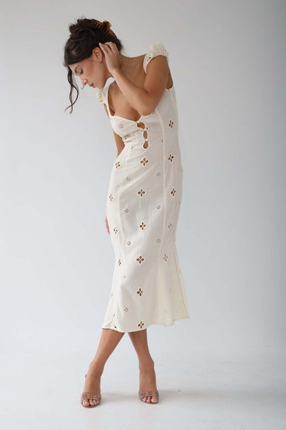 Aurelia | Vestido midi de boda con bordado y tirantes finos para mujer