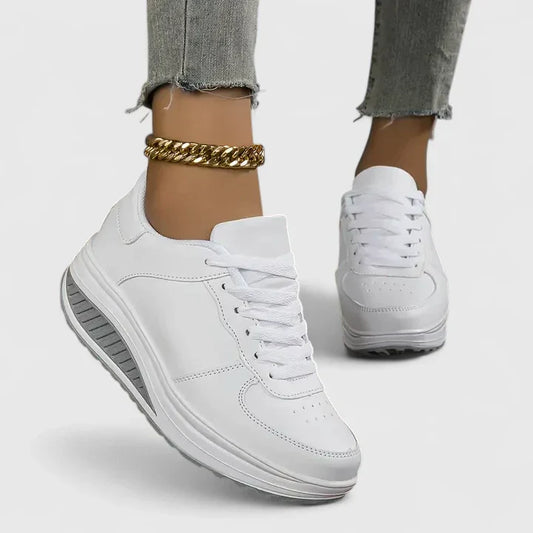 Carmela | zapatillas ortopédicas con suela elevada y cordones