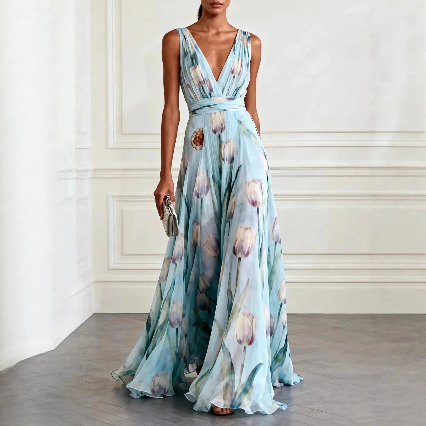 Lourdes | Robe longue portefeuille pour femme avec décolleté profond et sans manches