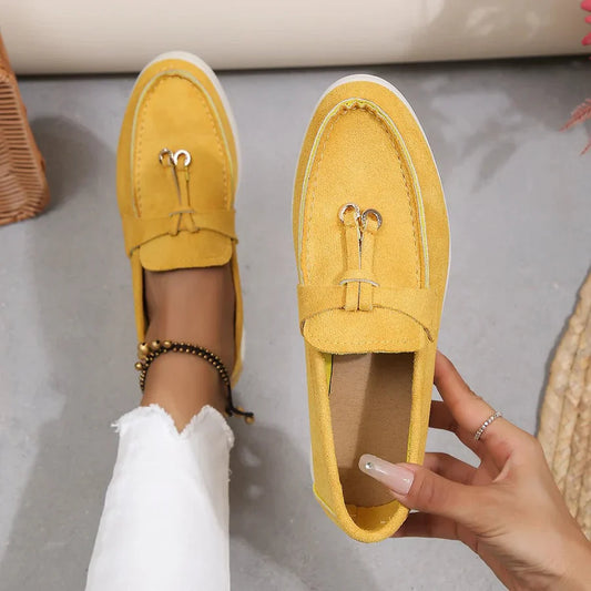 Delira | Mocasines sin cordones para mujer con diseño limpio